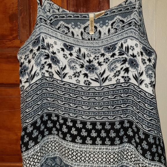 Tank top - Picture 2 of 2